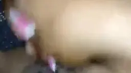 Mi mujer se pajea con un cepillo de dientes – geile Masturbation