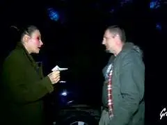 Nächtlicher Outdoor-Amateurfick mit Tittenschlampe