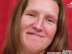 Notgeile deutsche Frau von nebenan beim Dildosex